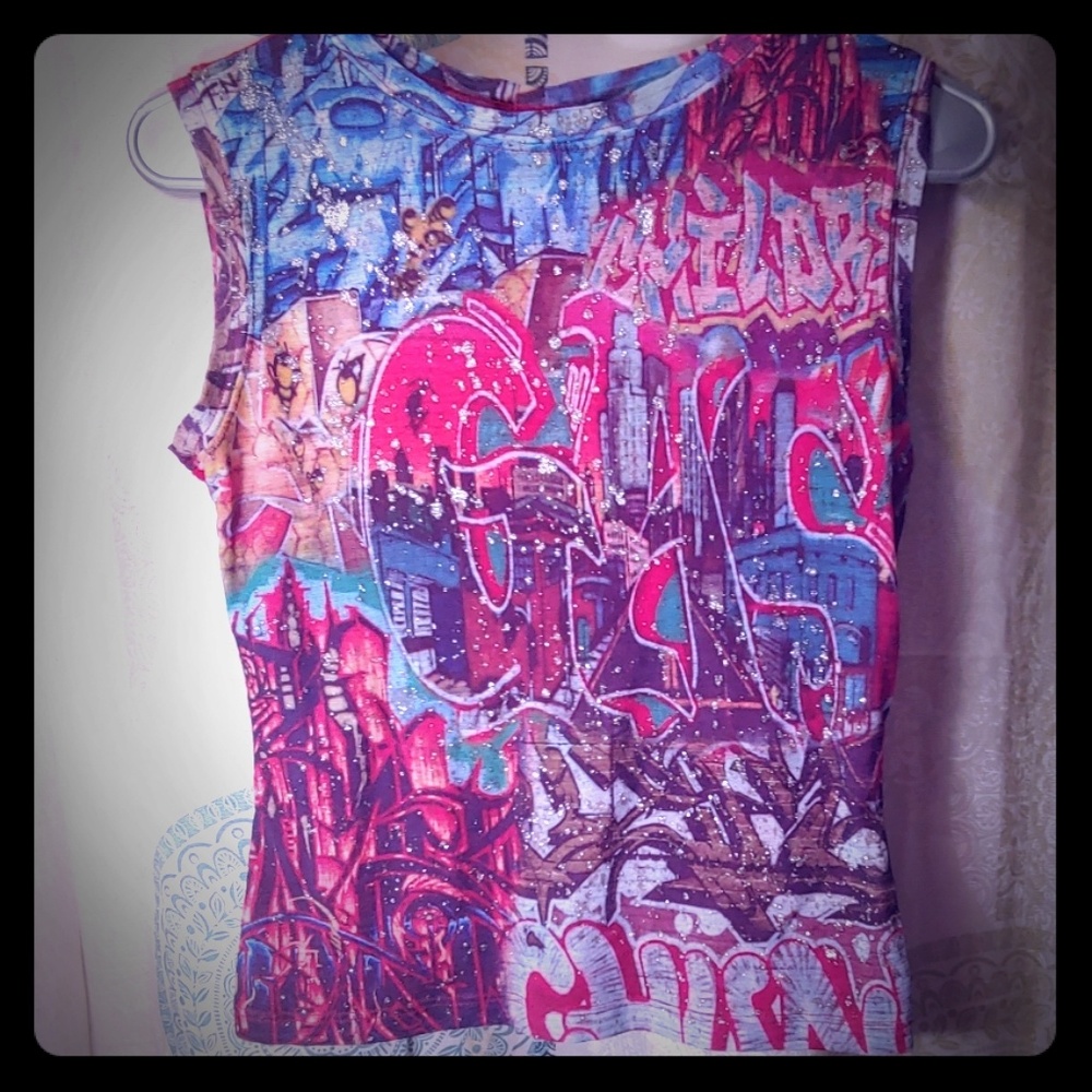 Cute graffiti muscle shirt *must bundle